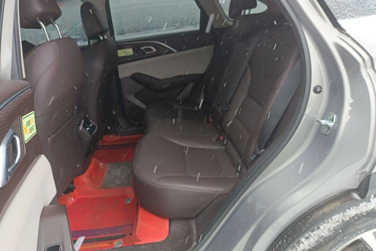 Used Haval Fierce Dragon Max 2023 1.5L Hi4 105 Four-Wheel Drive Navigation Edition Left Rear Seat