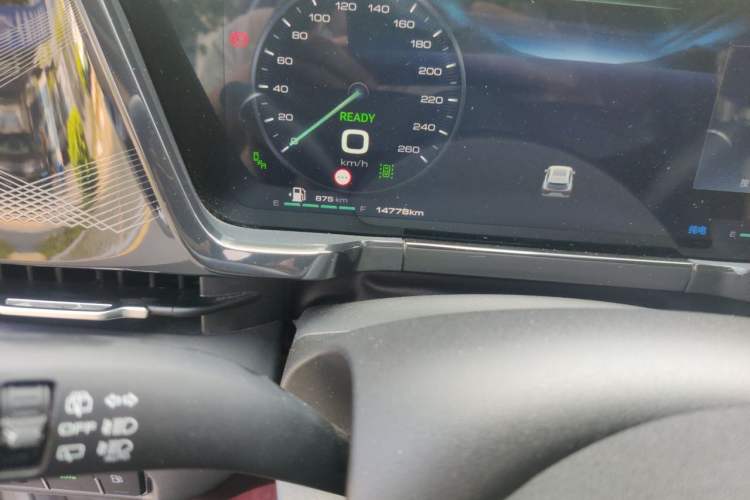 Used Haval Fierce Dragon Max 2023 1.5L Hi4 105 Four-Wheel Drive Smart Flagship Edition Odometer Close Up
