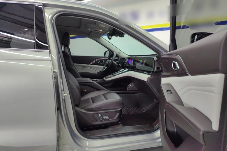 Used Haval Fierce Dragon Max 2023 1.5L Hi4 105 Four-Wheel Drive Smart Flagship Edition Right Front Seat