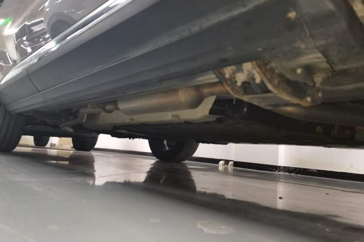 Used Haval Fierce Dragon Max 2023 1.5L Hi4 105 Four-Wheel Drive Navigation Edition Right Side Sill