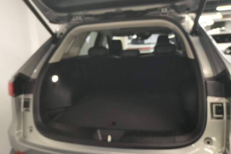 Used Haval Fierce Dragon Max 2023 1.5L Hi4 105 Four-Wheel Drive Navigation Edition Trunk