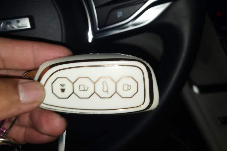 Used Haval Fierce Dragon Max 2023 1.5L Hi4 105 Four-Wheel Drive Smart Flagship Edition Vehicle Key