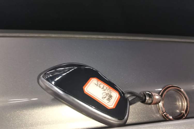 Used Haval Fierce Dragon Max 2023 1.5L Hi4 105 Four-Wheel Drive Navigation Edition Vehicle Key