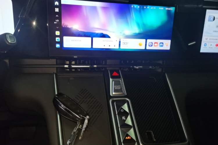Used Haval Fierce Dragon Max 2023 1.5L Hi4 105 Four-Wheel Drive Smart Flagship Edition Audio And AC Panel