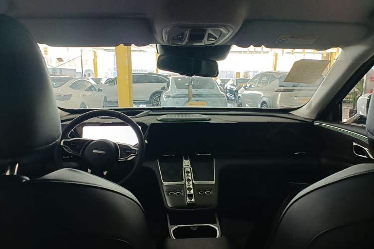 Used Haval Fierce Dragon Max 2023 1.5L Hi4 105 Four-Wheel Drive Smart Flagship Edition Center Console
