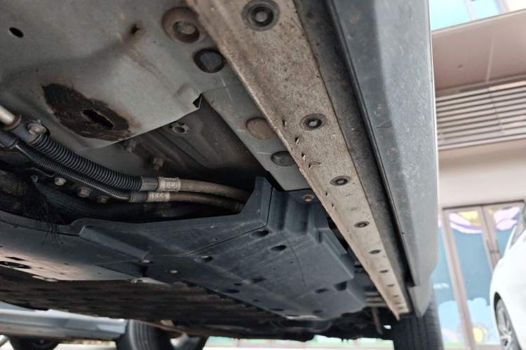 Used Haval Fierce Dragon Max 2023 1.5L Hi4 105 Four-Wheel Drive Smart Flagship Edition Chassis Front Left
