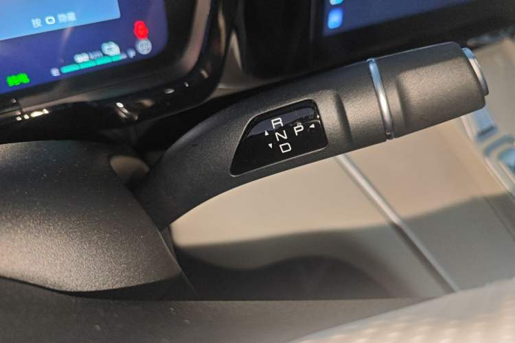 Used Haval Fierce Dragon Max 2023 1.5L Hi4 105 Four-Wheel Drive Elite Edition Gear Lever