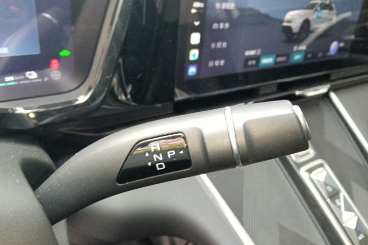 Used Haval Fierce Dragon Max 2023 1.5L Hi4 105 Four-Wheel Drive Navigation Edition Gear Lever