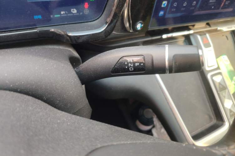 Used Haval Fierce Dragon Max 2023 1.5L Hi4 105 Four-Wheel Drive Navigation Edition Gear Lever