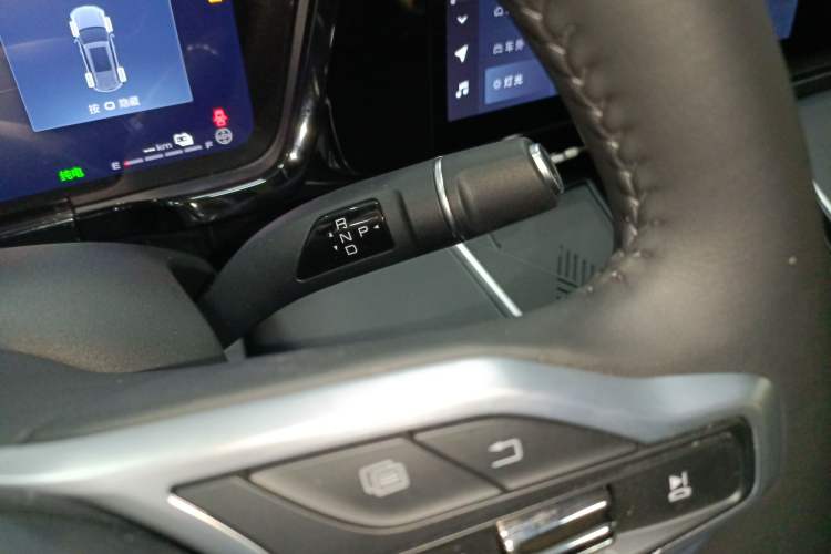 Used Haval Fierce Dragon Max 2023 1.5L Hi4 105 Four-Wheel Drive Smart Flagship Edition Gear Lever