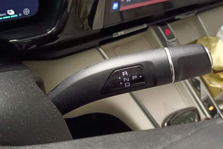 Used Haval Fierce Dragon Max 2023 1.5L Hi4 105 Four-Wheel Drive Navigation Edition Gear Lever