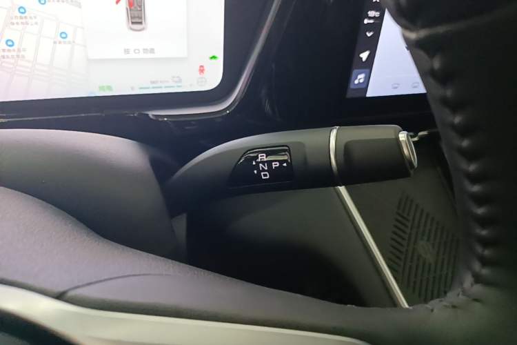 Used Haval Fierce Dragon Max 2023 1.5L Hi4 105 Four-Wheel Drive Smart Flagship Edition Gear Lever