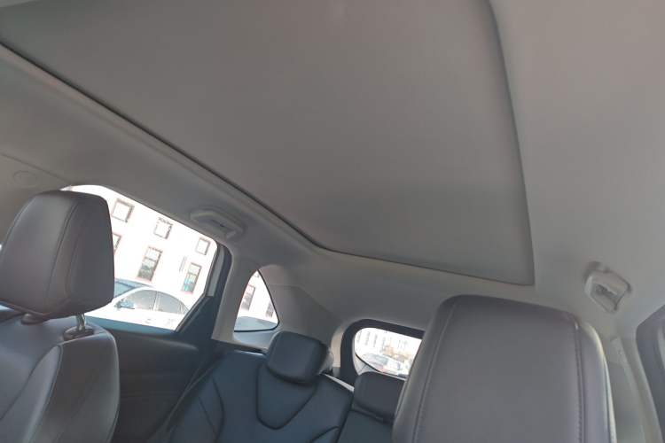 Used Haval Fierce Dragon Max 2023 1.5L Hi4 105 Four-Wheel Drive Navigation Edition Headliner