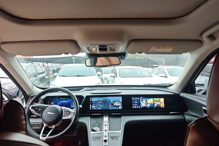 Used Haval Fierce Dragon Max 2023 1.5L Hi4 105 Four-Wheel Drive Smart Flagship Edition Headliner