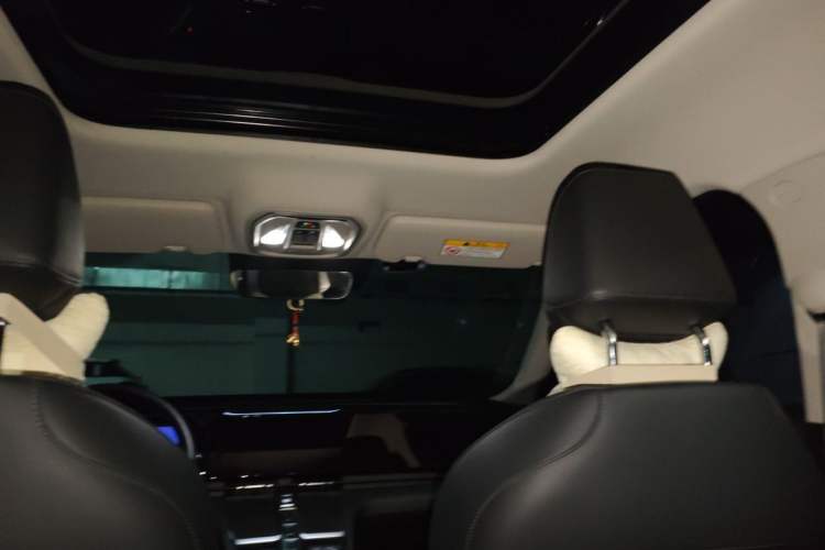 Used Haval Fierce Dragon Max 2023 1.5L Hi4 105 Four-Wheel Drive Navigation Edition Headliner