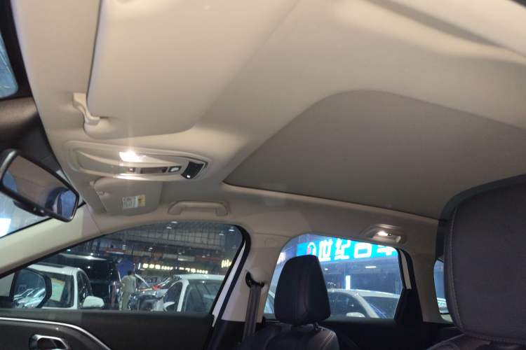Used Haval Fierce Dragon Max 2023 1.5L Hi4 105 Four-Wheel Drive Smart Flagship Edition Headliner