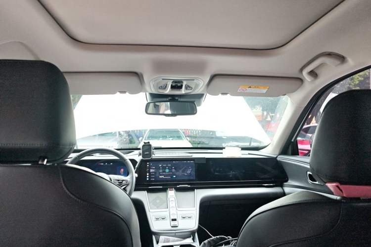 Used Haval Fierce Dragon Max 2023 1.5L Hi4 105 Four-Wheel Drive Smart Flagship Edition Headliner