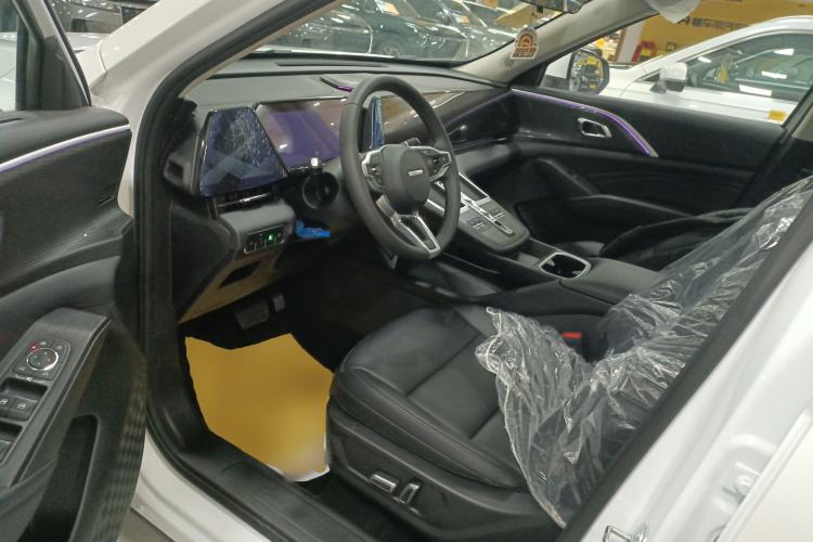 Used Haval Fierce Dragon Max 2023 1.5L Hi4 105 Four-Wheel Drive Navigation Edition Interior 3
