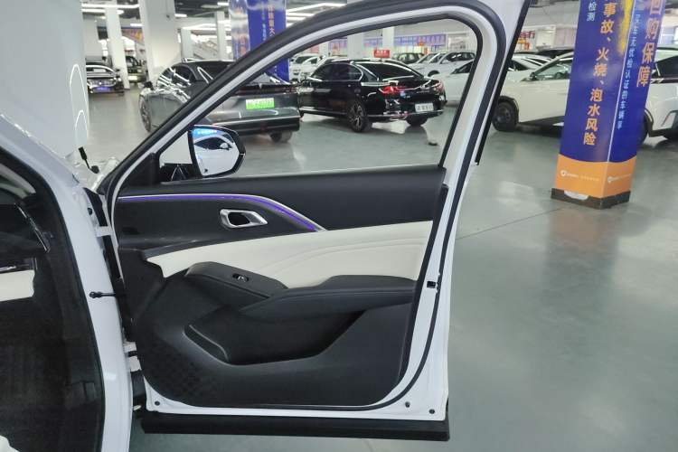 Used Haval Fierce Dragon Max 2023 1.5L Hi4 105 Four-Wheel Drive Smart Flagship Edition Interior 5