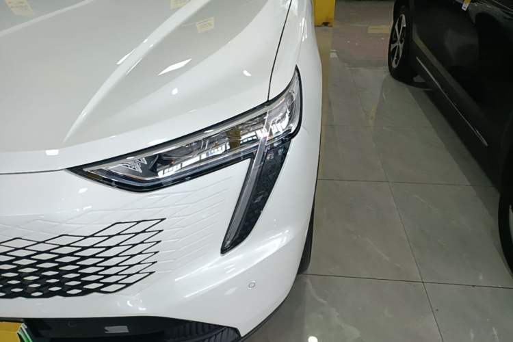 Used Haval Fierce Dragon Max 2023 1.5L Hi4 105 Four-Wheel Drive Smart Flagship Edition Left Front Headlight