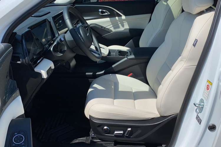 Used Haval Fierce Dragon Max 2023 1.5L Hi4 105 Four-Wheel Drive Smart Flagship Edition Left Front Seat