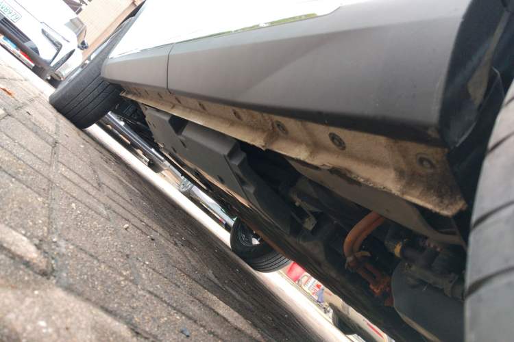 Used Haval Fierce Dragon Max 2023 1.5L Hi4 105 Four-Wheel Drive Navigation Edition Left Side Sill