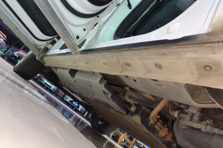 Used Haval Fierce Dragon Max 2023 1.5L Hi4 105 Four-Wheel Drive Smart Flagship Edition Left Side Sill