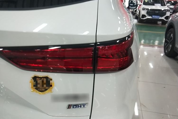 Used Haval Fierce Dragon Max 2023 1.5L Hi4 105 Four-Wheel Drive Navigation Edition Right Rear Taillight