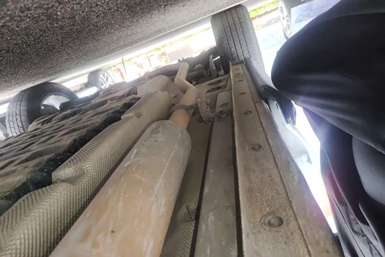 Used Haval Fierce Dragon Max 2023 1.5L Hi4 105 Four-Wheel Drive Elite Edition Right Side Sill