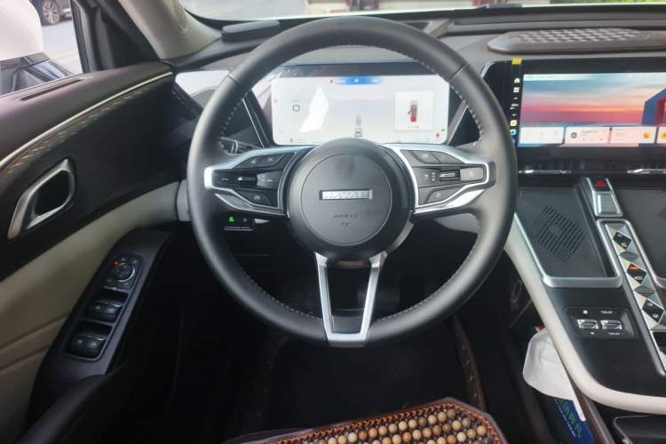Used Haval Fierce Dragon Max 2023 1.5L Hi4 105 Four-Wheel Drive Smart Flagship Edition Steering Wheel