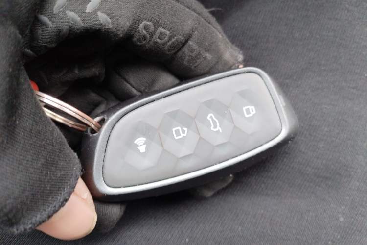 Used Haval Fierce Dragon Max 2023 1.5L Hi4 105 Four-Wheel Drive Smart Flagship Edition Vehicle Key