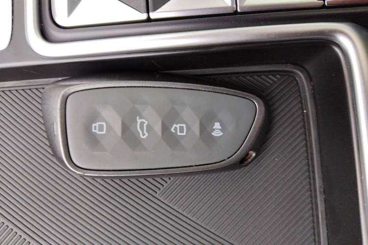 Used Haval Fierce Dragon Max 2023 1.5L Hi4 105 Four-Wheel Drive Navigation Edition Vehicle Key