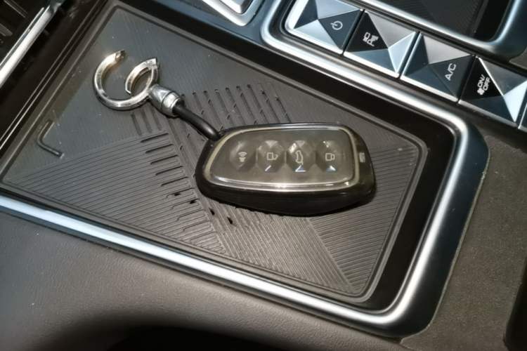 Used Haval Fierce Dragon Max 2023 1.5L Hi4 105 Four-Wheel Drive Smart Flagship Edition Vehicle Key