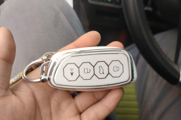 Used Haval Fierce Dragon Max 2023 1.5L Hi4 105 Four-Wheel Drive Navigation Edition Vehicle Key