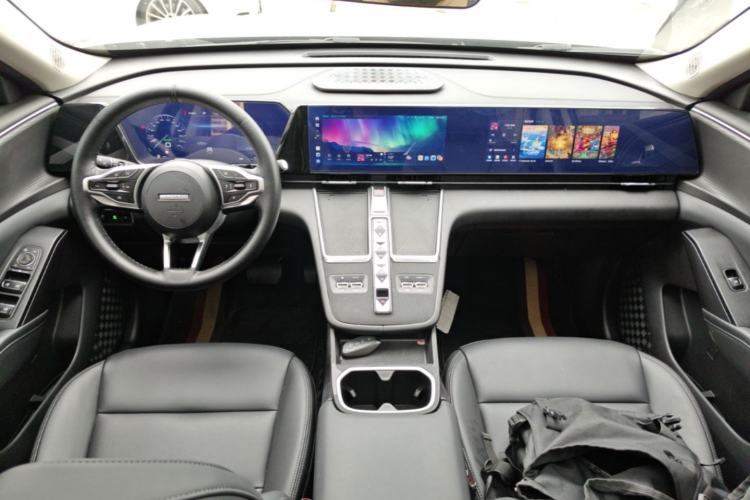 Used Haval Fierce Dragon Max 2023 1.5L Hi4 105 Four-Wheel Drive Navigation Edition Center Console