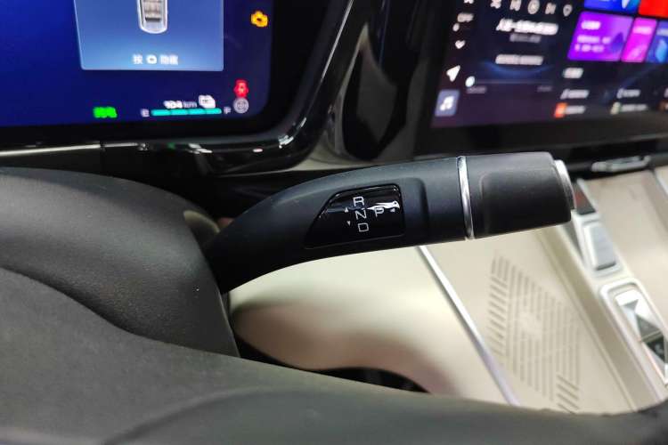 Used Haval Fierce Dragon Max 2023 1.5L Hi4 105 Four-Wheel Drive Smart Flagship Edition Gear Lever