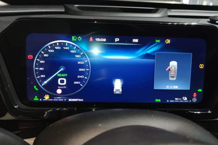 Used Haval Fierce Dragon Max 2023 1.5L Hi4 105 Four-Wheel Drive Smart Flagship Edition Instrument Cluster