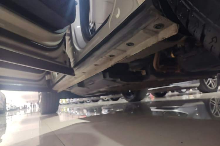 Used Haval Fierce Dragon Max 2023 1.5L Hi4 105 Four-Wheel Drive Smart Flagship Edition Left Side Sill