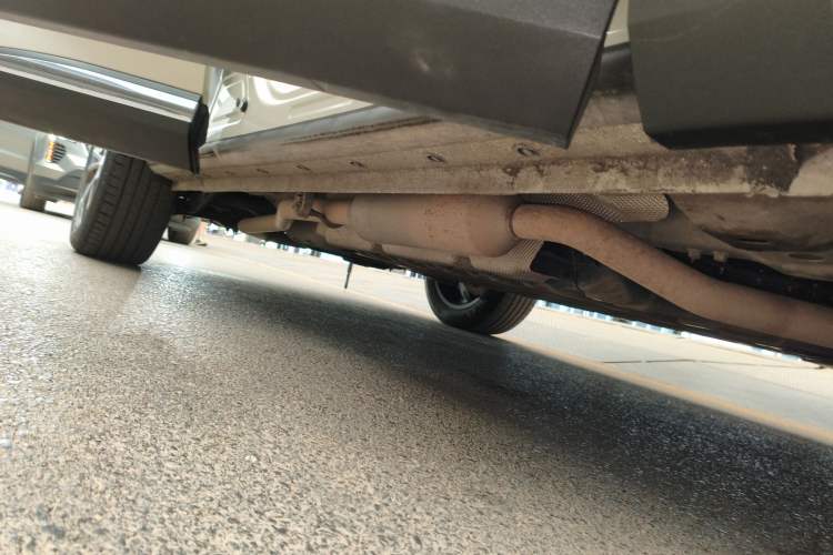 Used Haval Fierce Dragon Max 2023 1.5L Hi4 105 Four-Wheel Drive Smart Flagship Edition Right Side Sill
