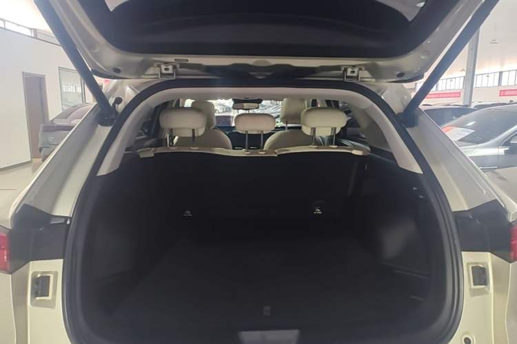 Used Haval Fierce Dragon Max 2023 1.5L Hi4 105 Four-Wheel Drive Smart Flagship Edition Trunk