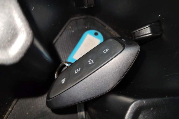 Used Haval Fierce Dragon Max 2023 1.5L Hi4 105 Four-Wheel Drive Navigation Edition Vehicle Key
