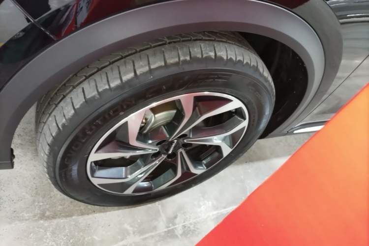 Used Haval Fierce Dragon Max 2025 Hi4 165 Ultra Smart Drive Edition Left Front Wheel Hub