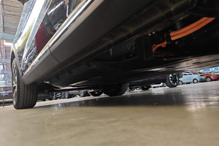 Used Haval Fierce Dragon Max 2025 Hi4 165 Ultra Smart Drive Edition Left Side Sill
