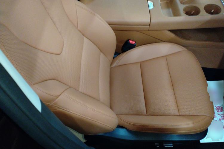 Used Haval Fierce Dragon Max 2025 Hi4 165 Ultra Smart Drive Edition Right Front Seat