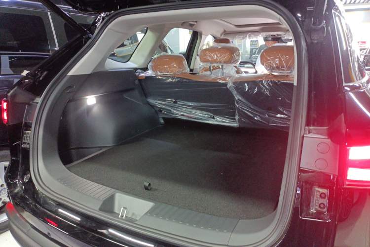 Used Haval Fierce Dragon Max 2025 Hi4 110 Plus Smart Drive Edition Trunk