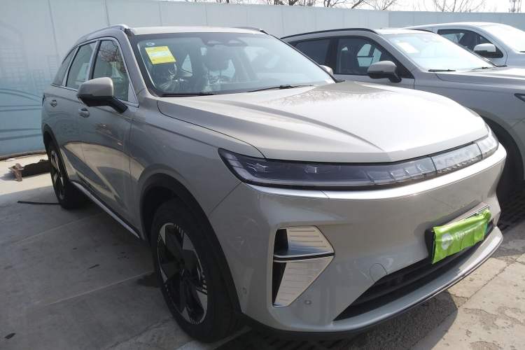 Used Haval Fierce Dragon Max 2025 Hi4 110 Plus Smart Drive Edition Front Right 45 Deg