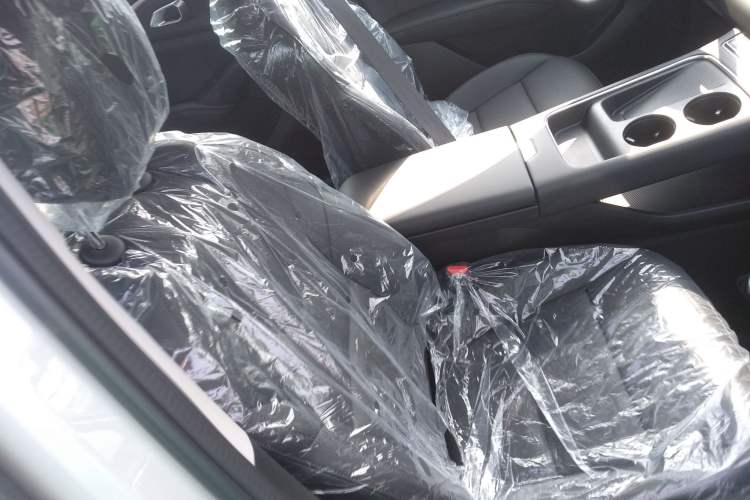 Used Haval Fierce Dragon Max 2025 Hi4 110 Plus Smart Drive Edition Right Front Seat
