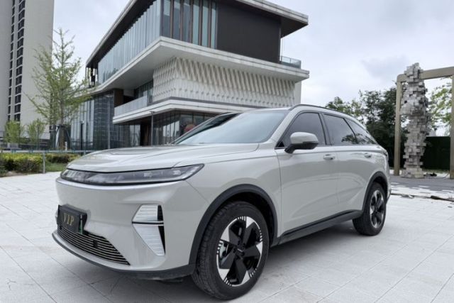 Ojetý Haval Fierce Dragon Max 2025 Hi4 110 Air