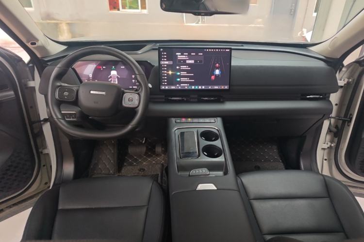 Used Haval Fierce Dragon Max 2025 Hi4 165 Ultra Smart Drive Edition Center Console