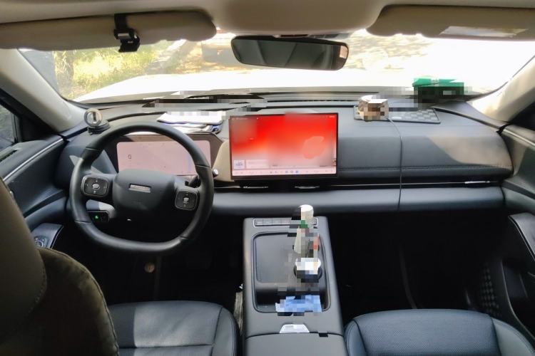 Used Haval Fierce Dragon Max 2025 Hi4 165 Plus Long-Range Version Center Console
